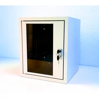 MD egyrészes 6U magas üvegajtós NT 10" mini faliszekrény, 300 mm mély, RAL7035 világosszürke