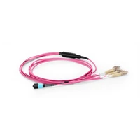 MPO fanout kábelek, multimódusú OM4 50/125 µm, lila